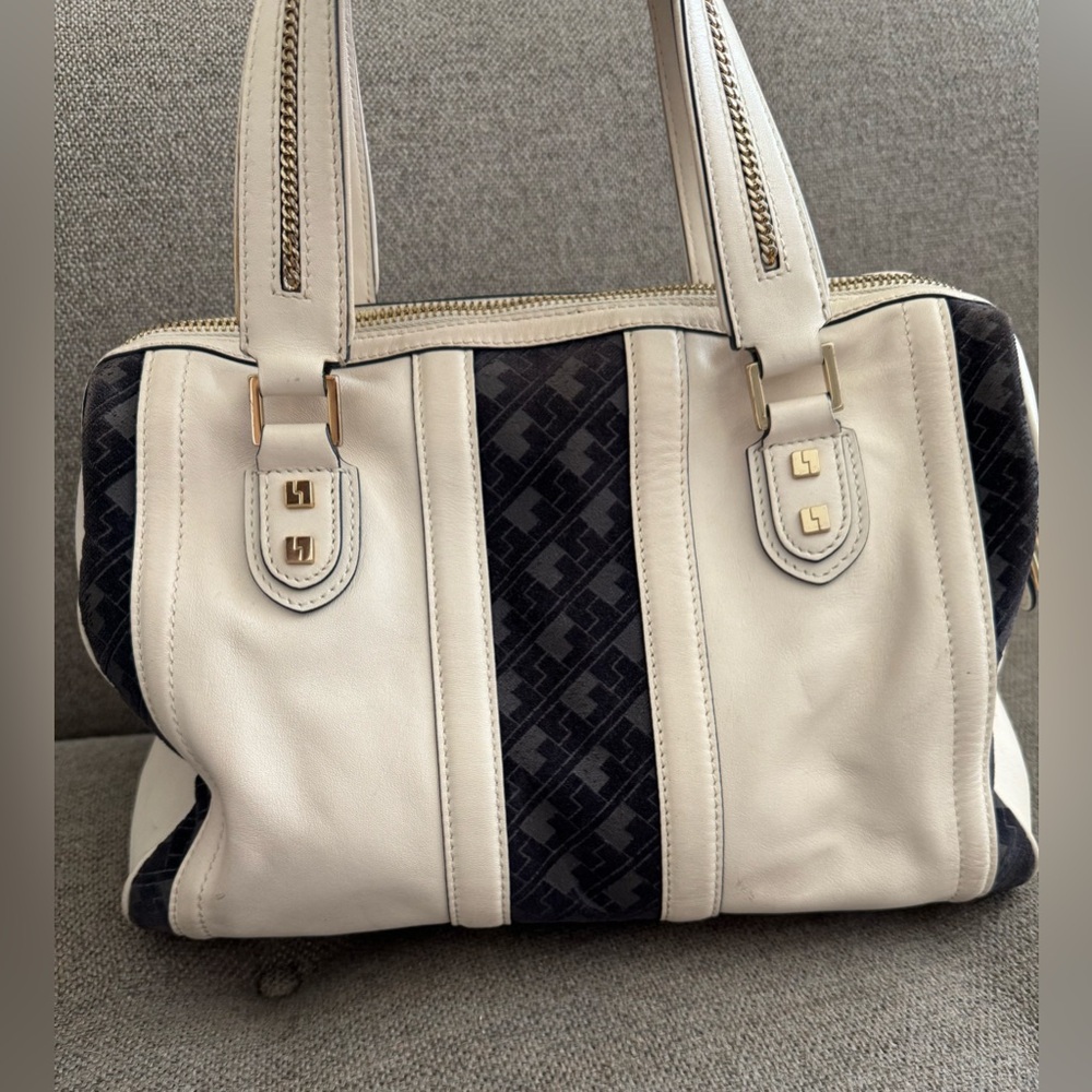 Women's Cream and Black Leather Satchel Handbag - Picture 4 of 6